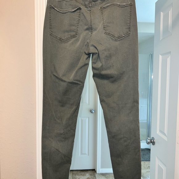 Classic greenish gray  Women's Jeans - Picture 2 of 3